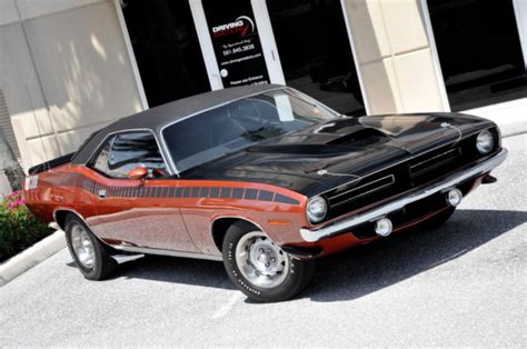 Create the head lights with a pair of small circles, side by side, at the right and left sides of the front of the car. 1970 PLYMOUTH BARRACUDA AAR CUDA! DEEP BURNT ORANGE PAINT! 4-SPD! 340 6 BARREL!! - Classic ...