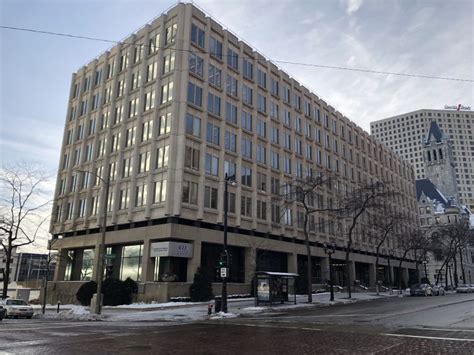 Founded in 1868 and headquartered in newport beach, ca, it provides life insurance products, annuities, mutual funds and other investment products. Wisconsin's Foxconn Bonus: Foxconn Purchases Building in Downtown Milwaukee from Northwestern ...