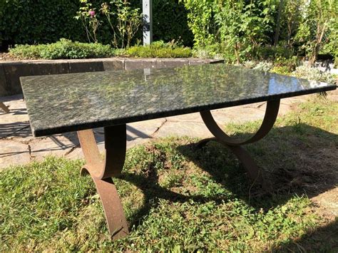 In unserem umfangreichen sortiment an granittischen aus dem tessin, finden bestimmt auch sie ein passendes tisch modell für ihren garten oder ihre terrasse. Steintisch für den Garten kaufen auf Ricardo