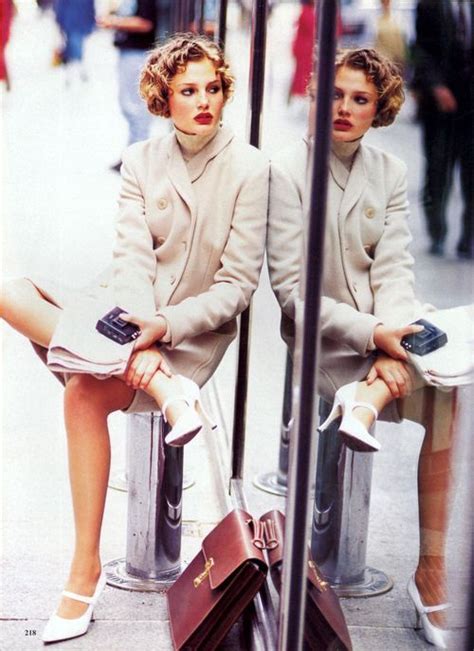 timeless fashion bridget hall and shalom harlow by arthur elgort for vogue august 1994
