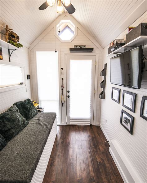 Browse through tiny houses to get inspiration, expert advice and ideas for your own tiny house. Tennessee Tiny Homes - Tiny House Design