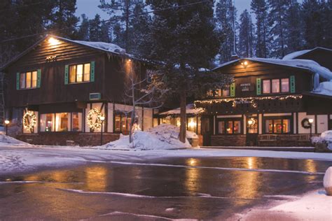 Arapahoe Ski Lodge A Warm Welcome In Colorado Ski Country