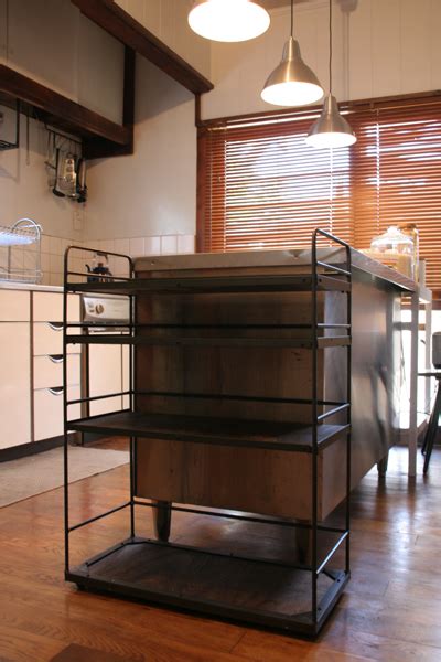 8:49 もえここchannel✰ 513 391 просмотр. 調味料の収納に便利なアイアンキッチンワゴン | Tetsu Moku