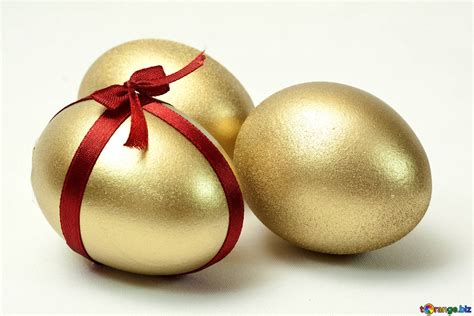 Three Gold Eggs At Easter Free Image № 8232