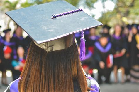 las 20 carreras universitarias más elegidas por las mujeres