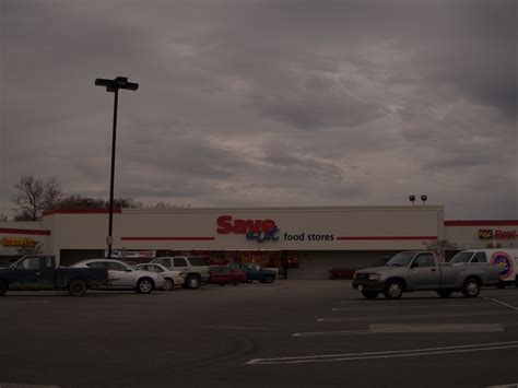 Get directions, reviews and information for food lion in portland, tn. Food Lion Store #163, 1618 Airport Boulevard: Late August ...