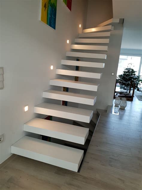 10 ideen für treppenbeleuchtung innen. Wandbeleuchtung Treppe | Treppenbeleuchtung: Perfektes ...
