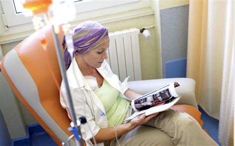 Arten chemotherapie bei brustkrebs, wirkstoffe, durchführung, fasten, nebenwirkungen, polyneuropathie, berichte von patientinnen jahrhunderts entwickelt, eine medikamentöse therapie, die eine vermehrte zellteilung hemmen kann. Forscher warnen: Chemotherapie kann Krebs verbreiten und ...