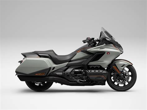 Latest technologies ⚡ of the honda odyssey: 2021 Honda Gold Wing and Gold Wing Tour First Look ...