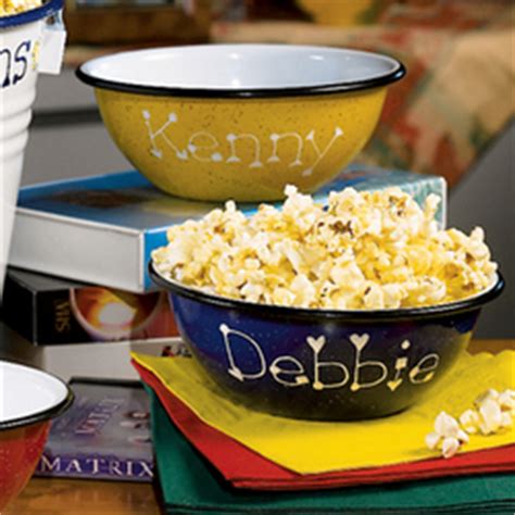Sur la table is not a participating partner or sponsor in this offer and cardcash does not issue gift cards on behalf of sur la table. Personalized Popcorn Bowl Set - FindGift.com