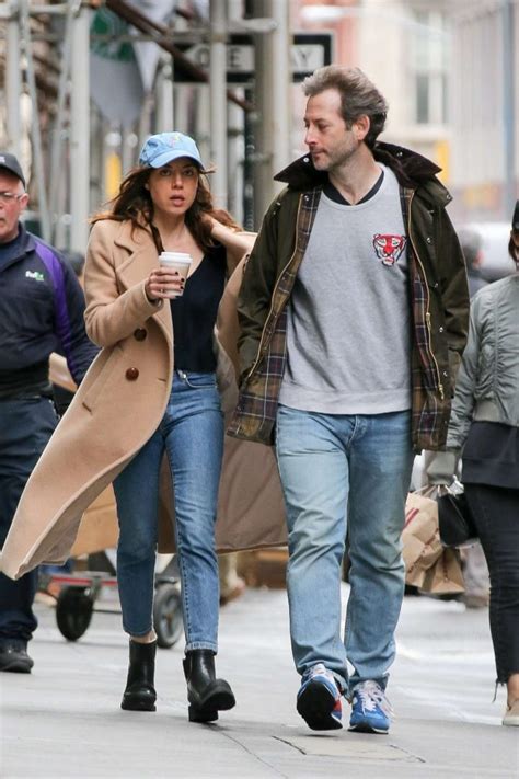 Aubrey plaza marries longtime boyfriend jeff baena. Aubrey Plaza with boyfriend out in New York -16 | GotCeleb