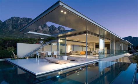 First Crescent Stunning Vacation House In South Africa Architecture