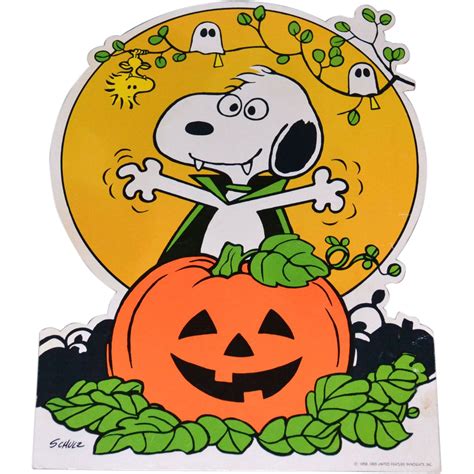 1965 Peanuts Snoopy With Halloween Jack O Lantern Cardboard Die Cut