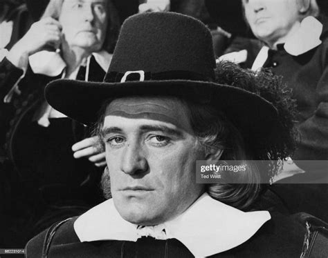 Irish Actor Richard Harris In Costume As Oliver Cromwell In The Film News Photo Getty Images