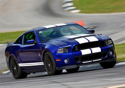 Ford Mustang Shelby Gt500 Specs And Photos 2012 2013 2014 2015