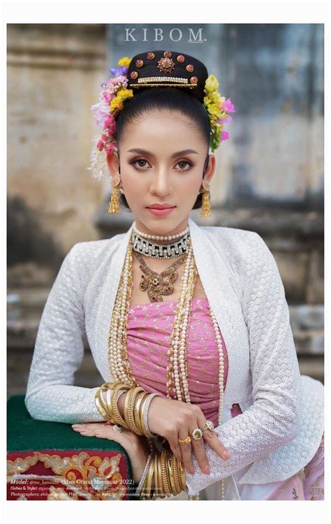 Burmese Traditional Costume Myanmar 🇲🇲 In 2023 Myanmar Women