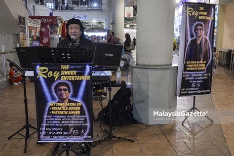 List download lagu mp3 nasir wahab (7:38 min), last update apr 2021. Roy...dari penyanyi istana ke penyanyi jalanan!