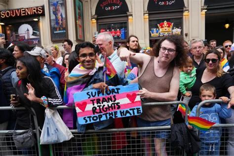 Pride In London Live Huge Crowds Turn Out For Lgbt Celebration With