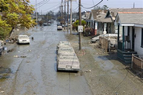 New Orleans Lower 9th Ward Is Still Reeling From Hurricane Katrina S Damage 15 Years Later