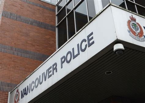 mask less man allegedly assaults vancouver police officer vancouver is awesome