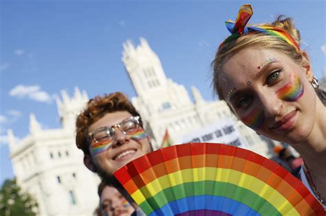 madrid se llena de orgullo las imágenes de la marcha