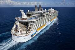 Cruise Critic Boards Royal Caribbean
