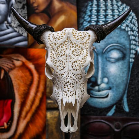 Beautiful Hand Carved Steer Cow Skull With Horns Bull