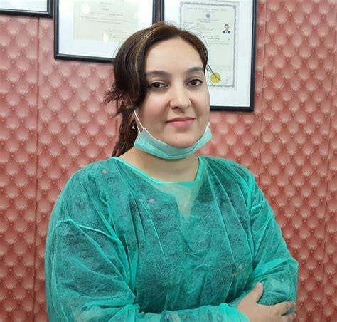 Dr Huma Gul Dr Habib Cosmetic And Hair Transplant Clinic