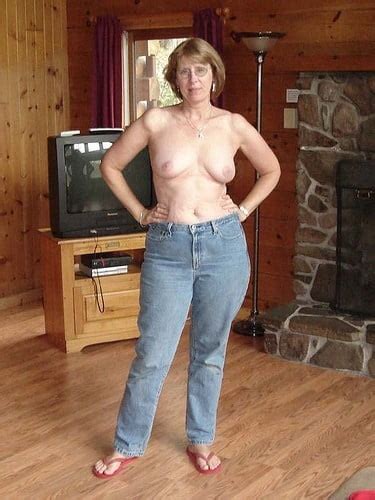 Topless Matures In Jeans 25 Pics Xhamster