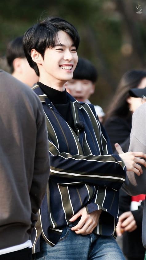 He debuted in april 2016 with fellow members taeyong, ten. NCT Dream Can't Stop Teasing Doyoung For His Sexy Dance ...