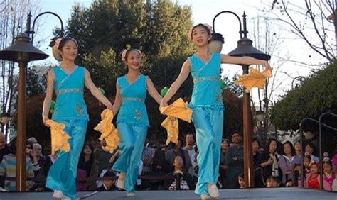 There are four different finishes to choose from: Celebrate Chinese New Year 2018 In San Jose