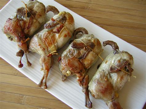 Torta salata in padella con piselli e pancetta. Quaglie alla IPA - Giornale della Birra