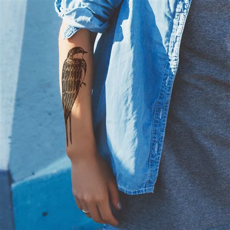 I keep bactine around because this allows me get more and better work done on a chilled client during big pieces. Pin by EasyTatt on EasyTatt Non-Permanent Tattoos | Non permanent tattoo, Permanent tattoo, Tattoos