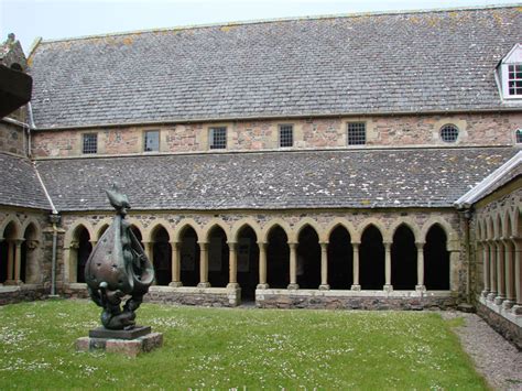 Containing a map of the site and a history of the island, this is the perfect accompaniment to. Iona Abbey - Isle of Iona