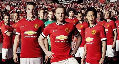 Manchester United Uniform With Chevy Bowtie Gm Authority