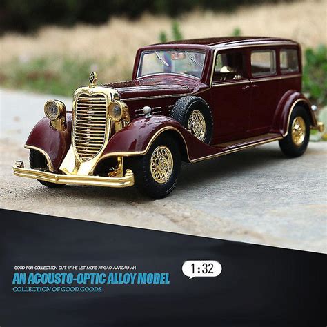 1/32 Alloy Emperor Retro Classic Vehicle Toy Cars Pull Back Light Sound