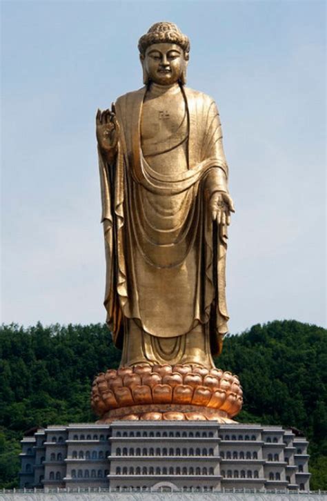 The Spring Temple Buddha Vairocana Buddha Considered To Be The Tallest