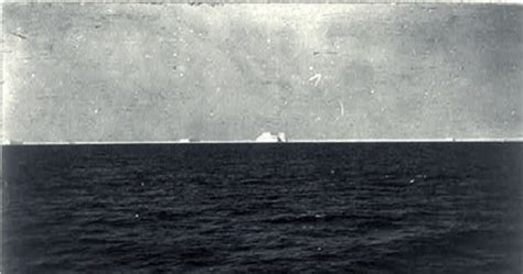 Picture: Iceberg that Sank the Titanic - Opposing Views