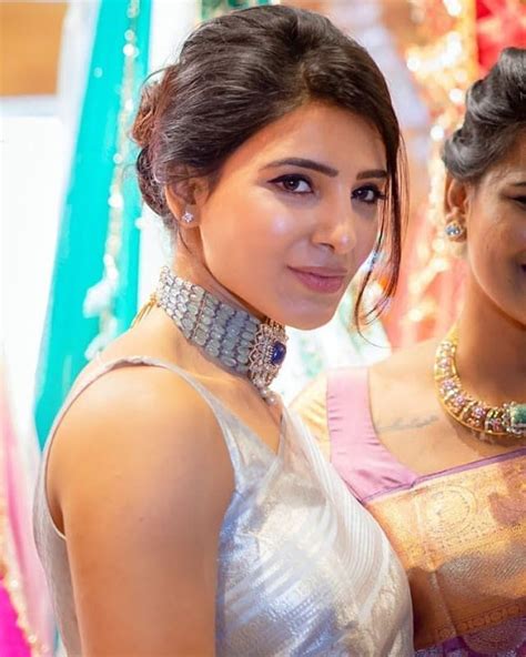 Samantha Akkineni Hd In Golden Silk Saree Looking Gorgeous Mugdha