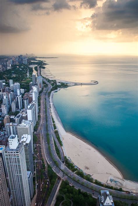 Granted, you can't watch flicks you would normally shell out for at an. Lake Shore Drive - Chicago | Chicago is....My Kind of Town ...