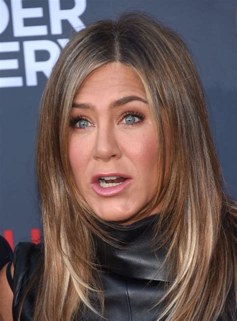 Jennifer Aniston At Murder Mystery Premiere In Los Angeles 06102019