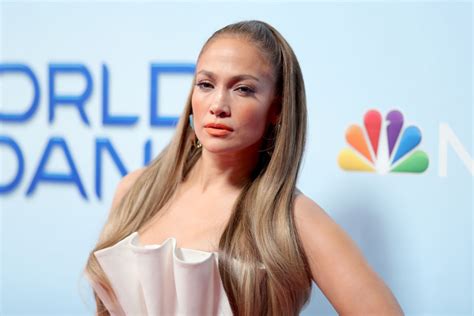 Jennifer Lopez Unfair To Backup Dancers Despite Starting Out As One Ex Glee Star Says Music