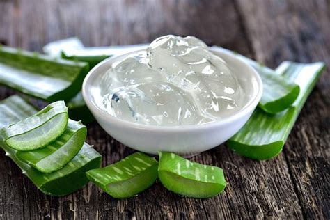 It calms redness, soothes itch, moisturizes skin, smoothens flaky skin and a lot more! Homemade Aloe Vera Gel | DIY | Women's Alphabet