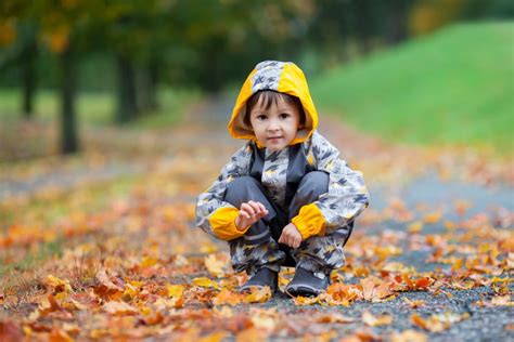The Benefits Of Outdoor Play For Children Baby And Toddler Articles