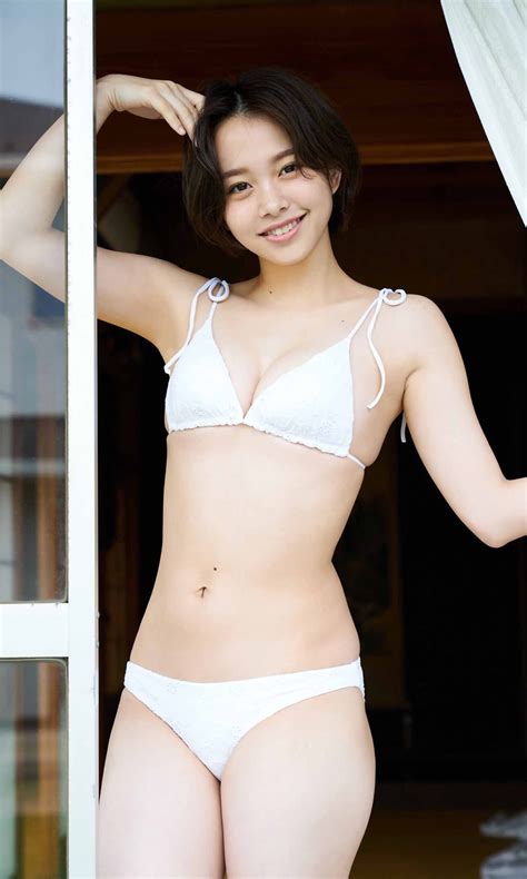 女子高生ミスコン女王・新田あゆな、初々しい水着姿を披露 「勇気出して頑張りました」 Sirabee