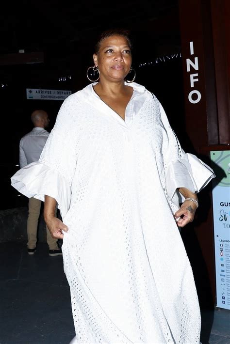 Kimora Lee Simmons With Queen Latifah On A Luxurious Yacht In St Barts Bignamebio