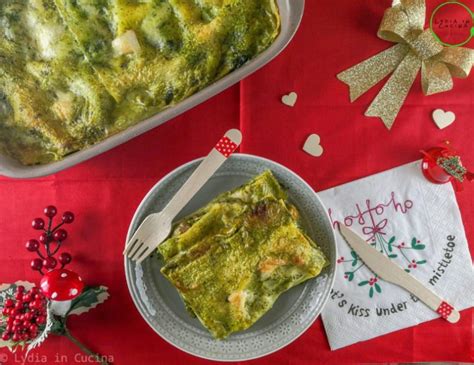 Proseguite in questo modo fino a esaurire tutti gli ingredienti a vostra disposizione, ricordando di concludere con uno strato di besciamella, crema di broccoli, salsiccia e parmigiano. Lasagne bianche con broccoli e salsiccia - Lydia in Cucina