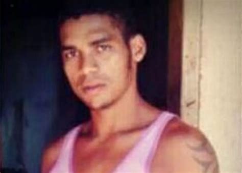 Un día vacunando contra la covid: Família de preso esperafelicense que morreu de Covid-19 em ...