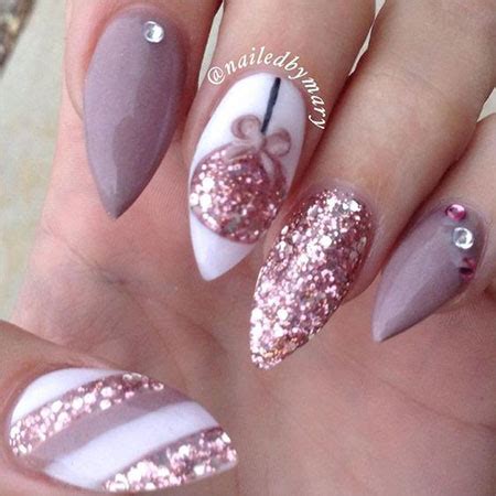 But i also tend to get bored with my nails after the first week. 15 Christmas Gel Nails Art Designs & Ideas 2016 | Fabulous ...