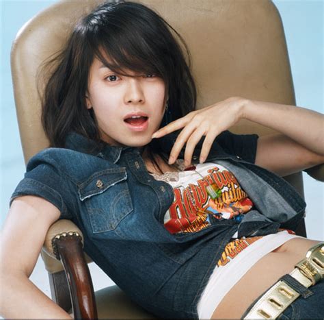 Keduanya bahkan tak segan untuk bercerita mengenai masalah pribadi mereka. GALLERY SEKSI DARI ARTIS KOREA, SONG JI HYO